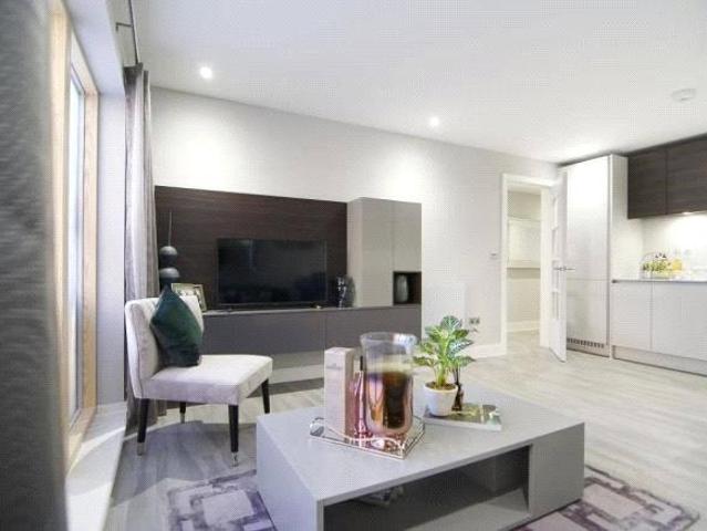 Flat for rent in Slough, Isle Of Man