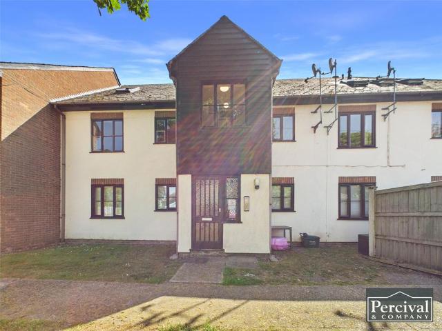 Flat for rent in Chipping Hill, Essex