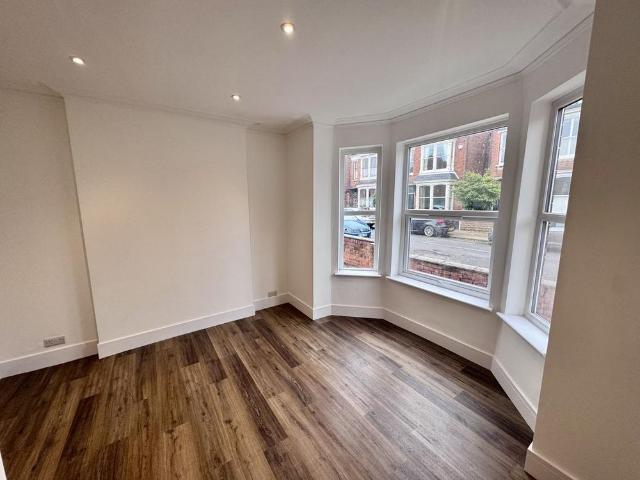 Apartment for rent in Abbey Park, Barton In Fabis