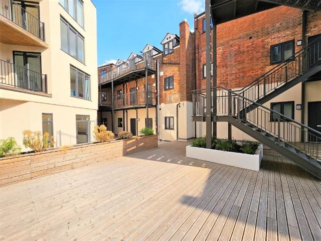 Flat for rent in Reading, Isle Of Man