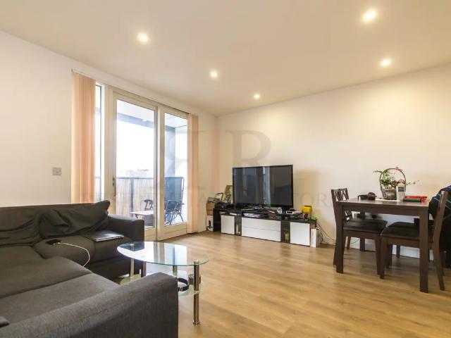 Apartment for rent in London Borough of Havering, Greater London