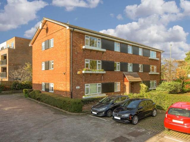 Apartment for rent in Epsom, Epsom and Ewell