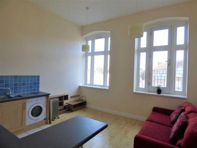 Apartment for rent in Red Hill, Worcestershire