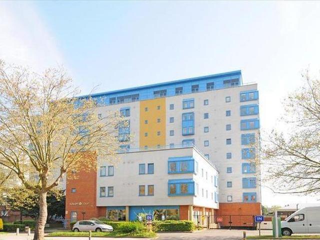 Flat for rent in London Borough of Croydon, Norbury