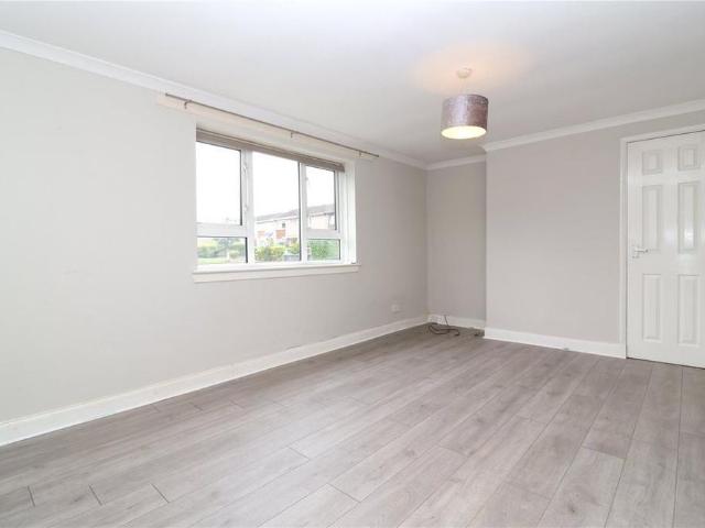 Apartment for rent in Milngavie, Scotland