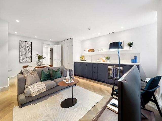 Apartment for rent in Covent Garden, Greater London