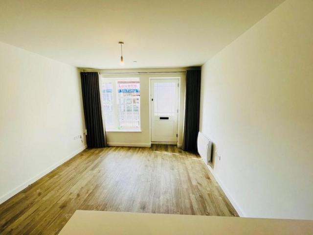 Apartment for rent in Chilton, Acol