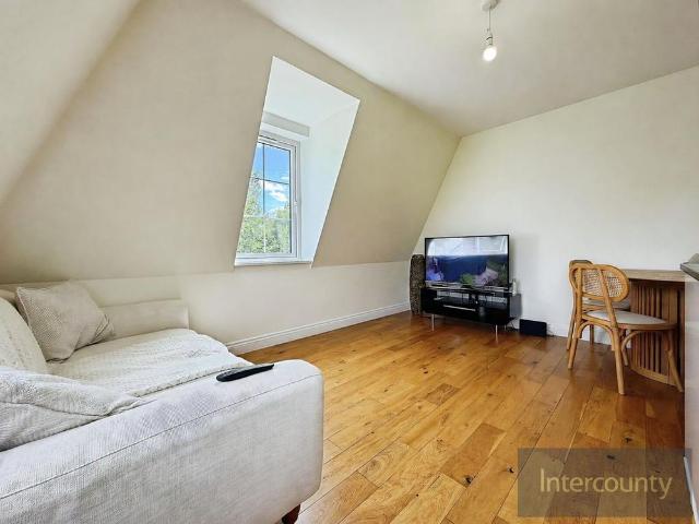 Apartment for rent in Hockerill, Colliers End