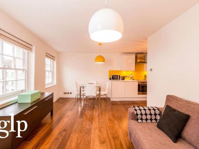 Apartment for rent in Soho, Greater London