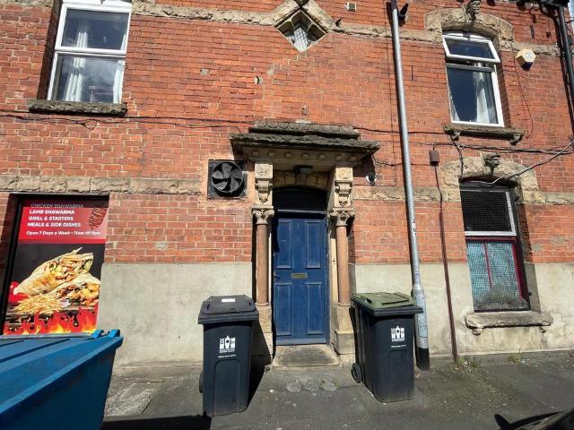 Flat for rent in Darlington
