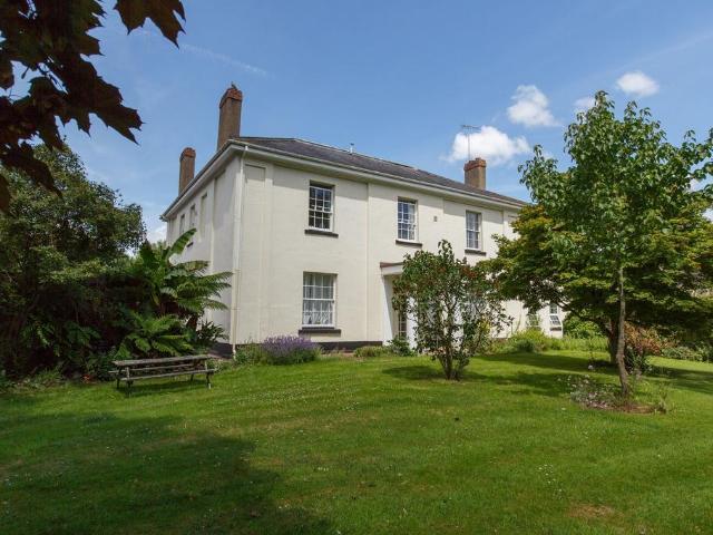 Flat for rent in Cowley, East Devon