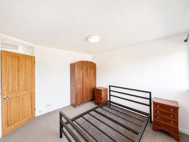 Apartment for rent in London Borough of Hounslow, Greater London