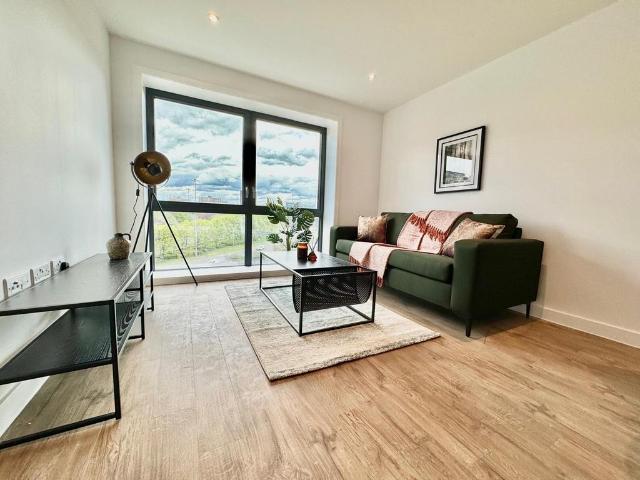 Flat for rent in Richmond Hill, West Yorkshire