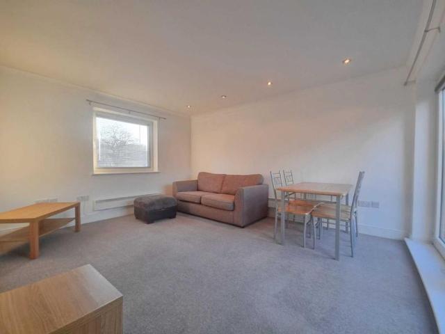 Apartment for rent in Key Street, Suffolk