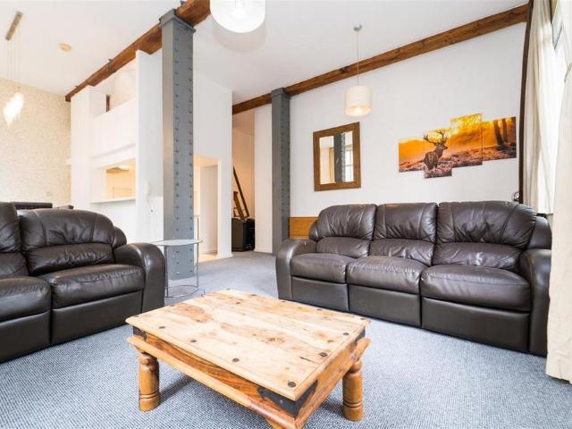 Apartment for rent in City Centre, Georgia