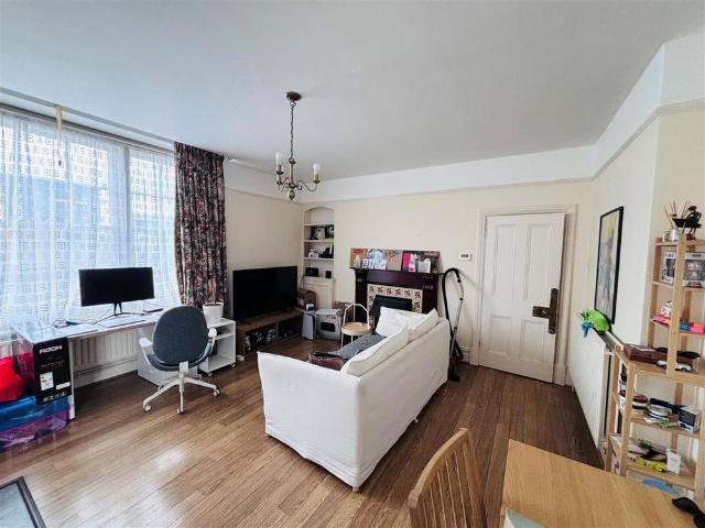 Apartment for rent in Beamhurst, Staffordshire