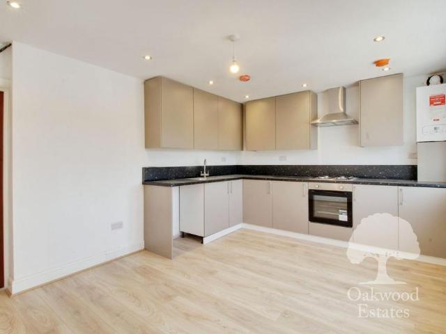 Flat for rent in Slough