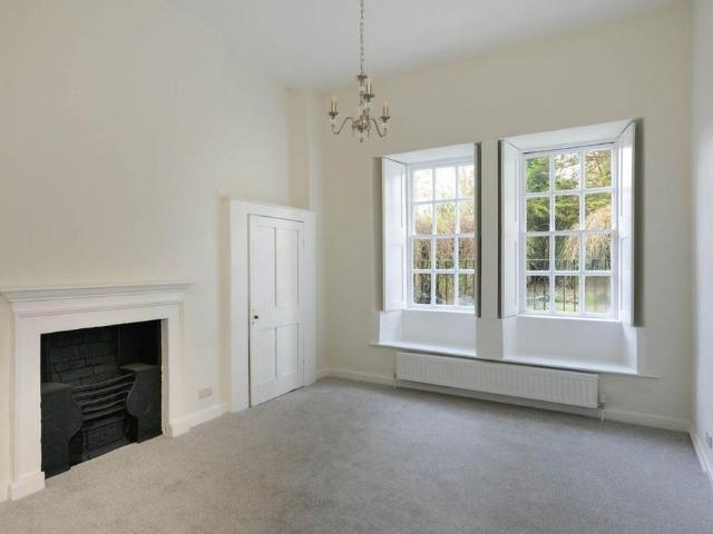 Apartment for rent in Marlborough, Easton Royal