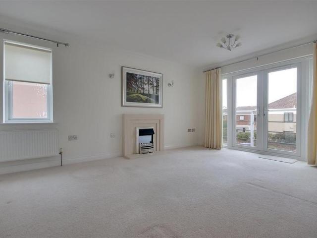 Apartment for rent in Old Milton, Ashurst Bridge