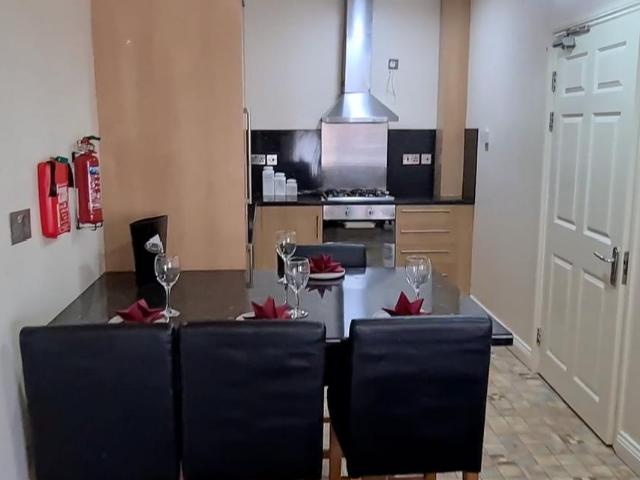 Flat for rent in St Matthew's, Old Wharf