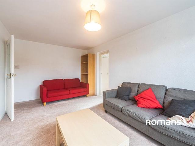 Apartment for rent in Reading West, Reading