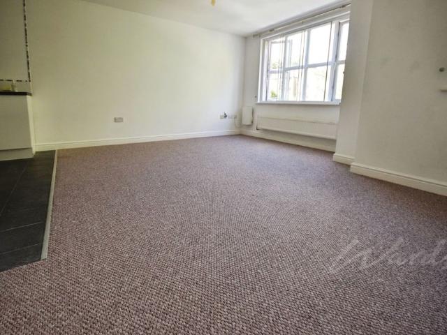 Apartment for rent in Strood