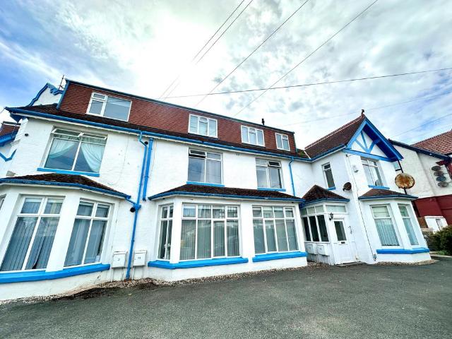 Flat for rent in Llandudno, Wales