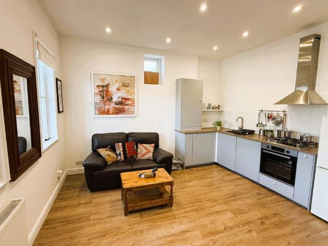 Apartment for rent in Bellfield, Portobello