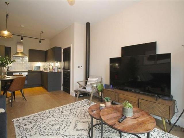 Apartment for rent in Elmfield, Leicestershire