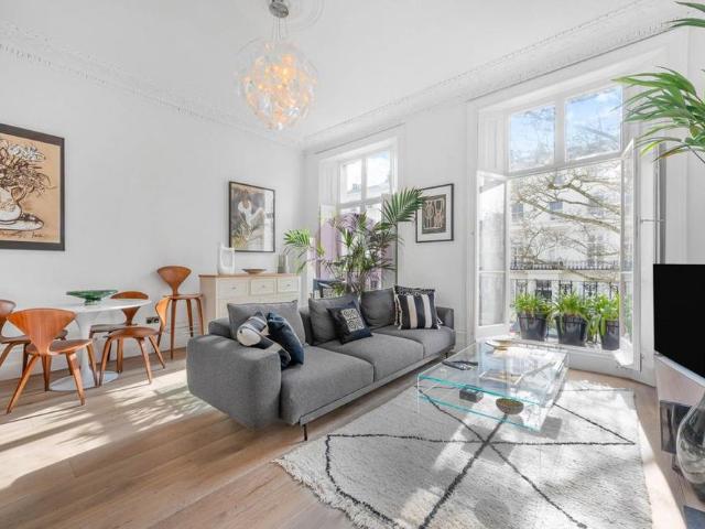 Apartment for rent in St. John's Wood, Greater London