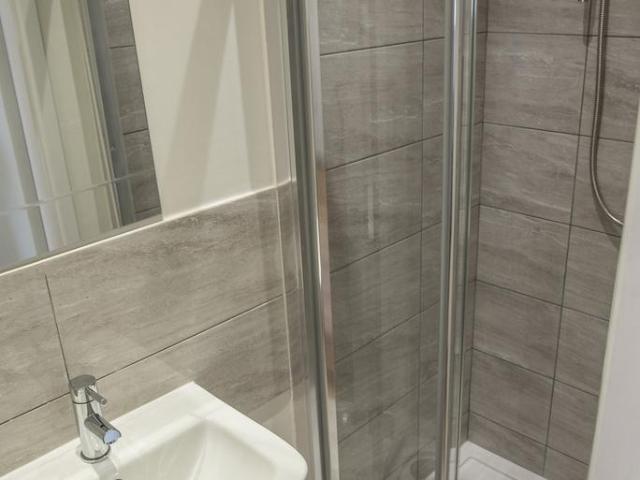 Flat for rent in Dewsbury, Eightlands