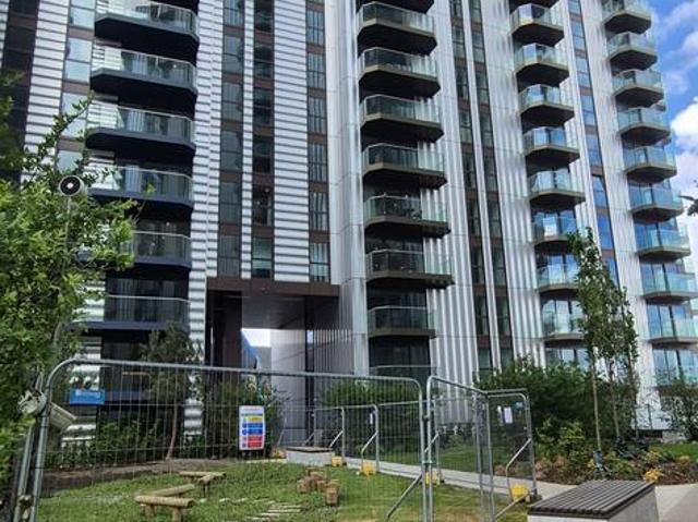 Flat for rent in Glyndon, Plumstead