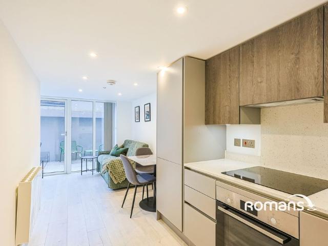 Apartment for rent in Reading, Isle Of Man