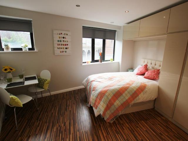 Flat for rent in City Centre, Georgia