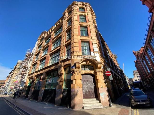 Flat for rent in City Centre, Georgia