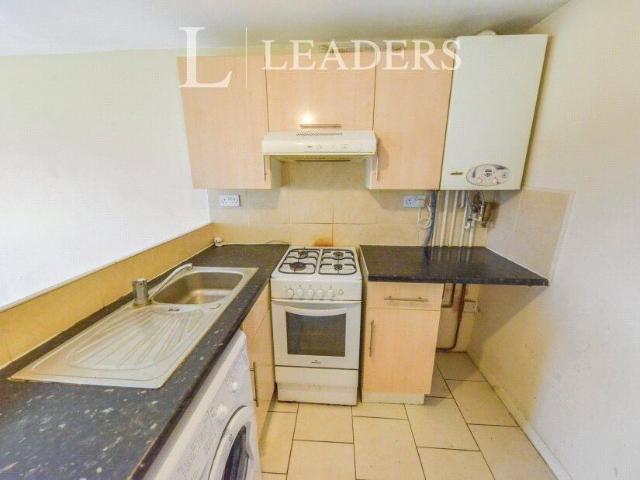 Apartment for rent in St Albans, Five Acres