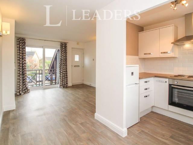 Apartment for rent in Green Close, Warwickshire