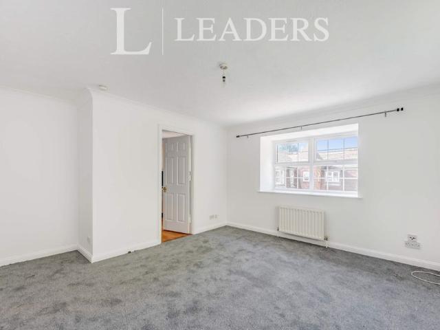 Apartment for rent in Littlehaven, Horsham