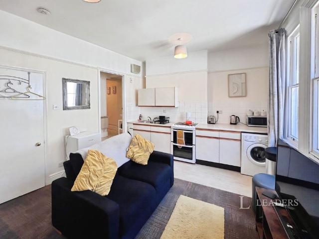 Apartment for rent in Baron St Martin, Barholm