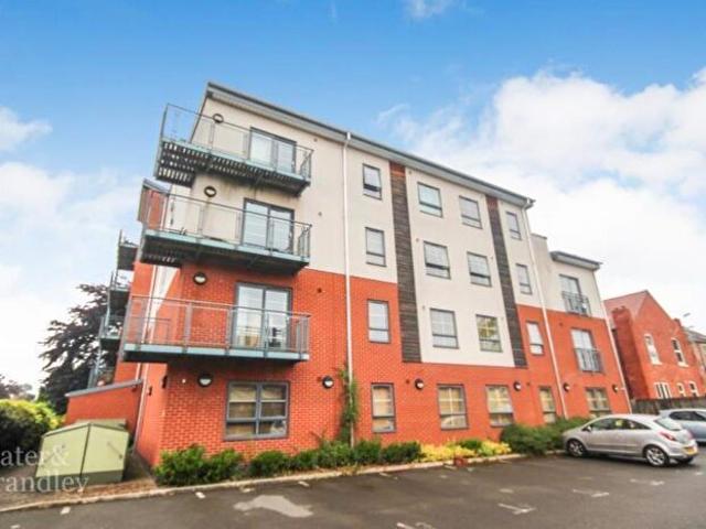 Apartment for rent in Abbey Park, Barton In Fabis