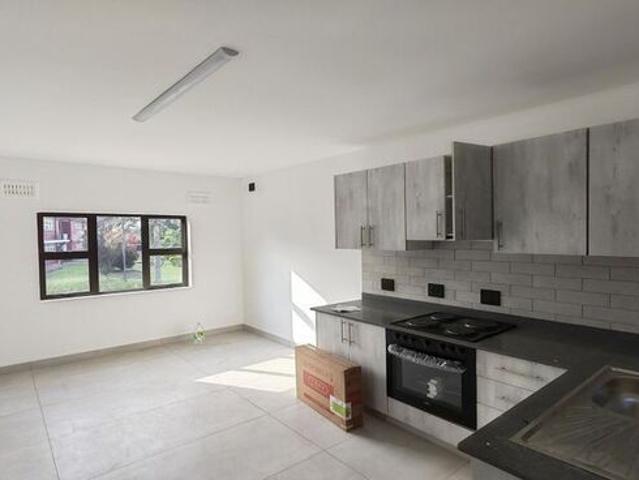 Apartment for rent in Chatsworth, Kwazulu-natal