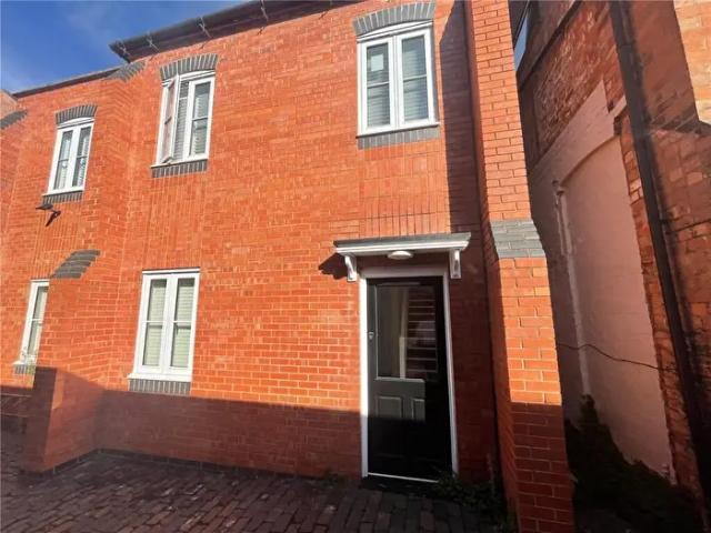 Apartment for rent in Milverton, Warwick