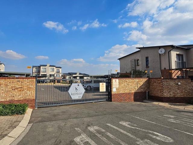 Apartment for rent in Nooitgedacht, Gauteng