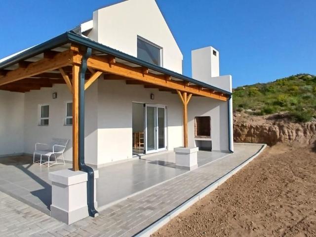 Apartment for rent in West Coast, Britannia Bay