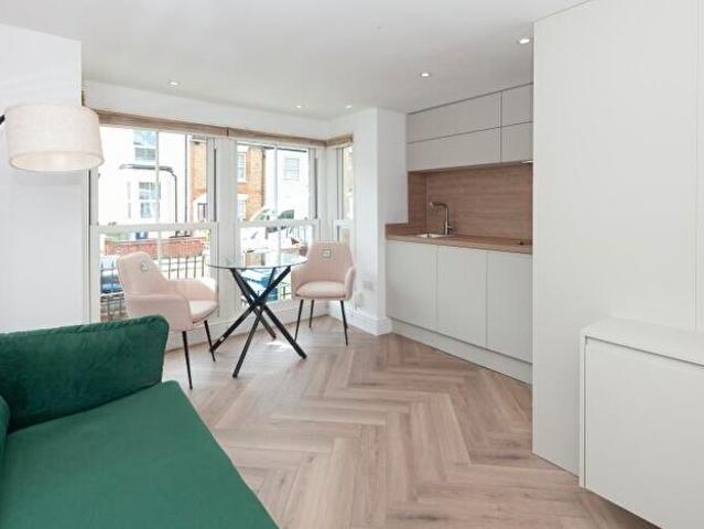 Apartment for rent in The Slade, Oxfordshire