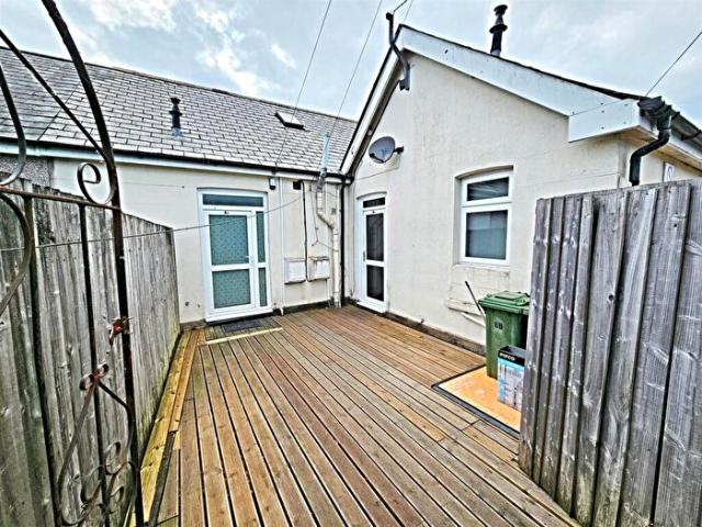 Apartment for rent in Trallwn, Pontypridd