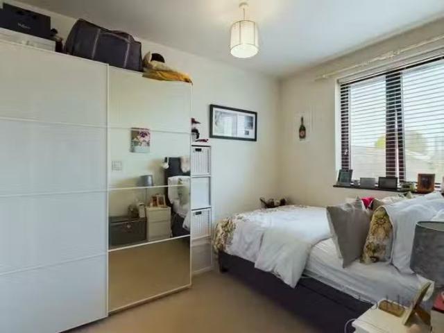Apartment for rent in Lyne