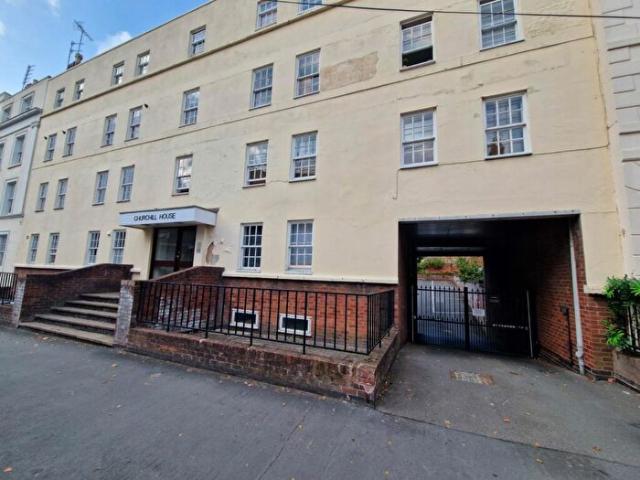 Apartment for rent in Milverton, Green Close