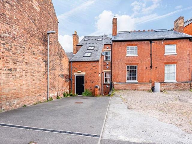 Apartment for rent in Haddon, East Midlands