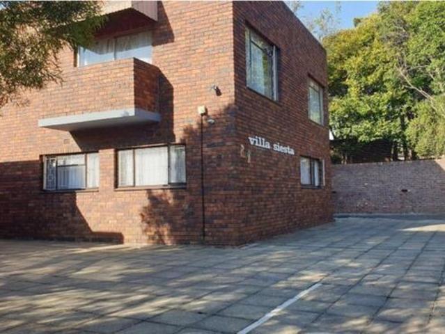 Apartment for rent in Cresta, Johannesburg